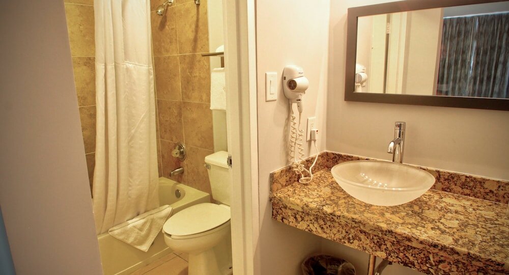 Фото Fort Lauderdale Grand Hotel