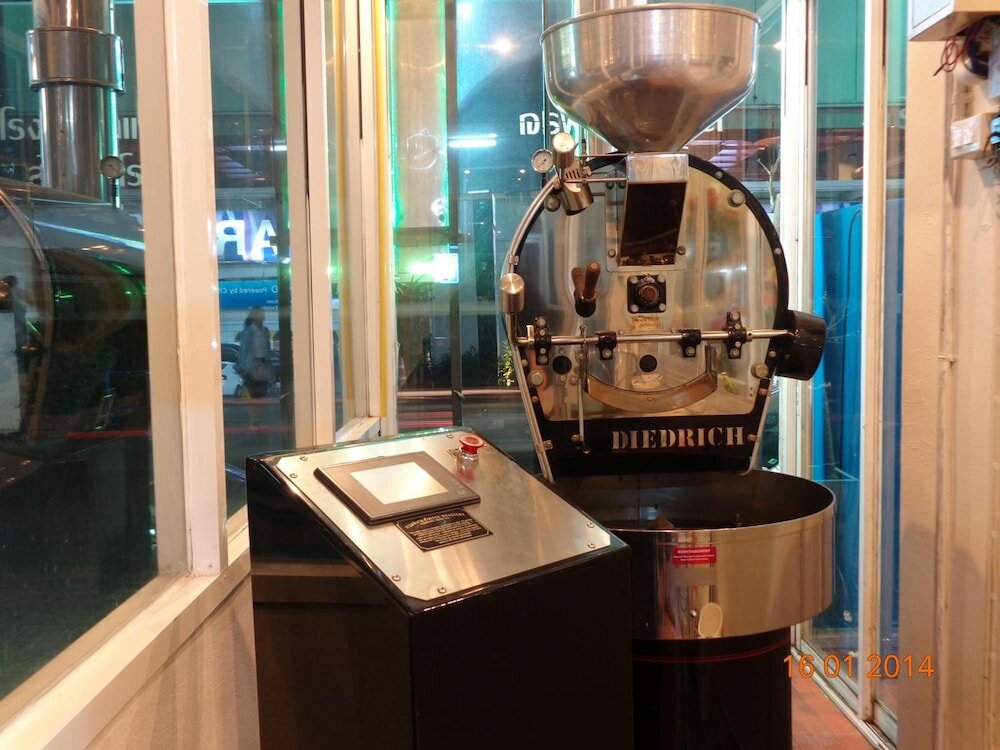 Фото Lodge 61 Bed & Breakfast Hotel