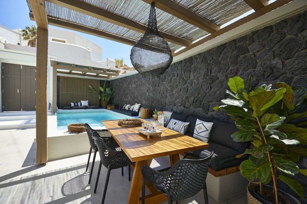 Фото Floria Suites