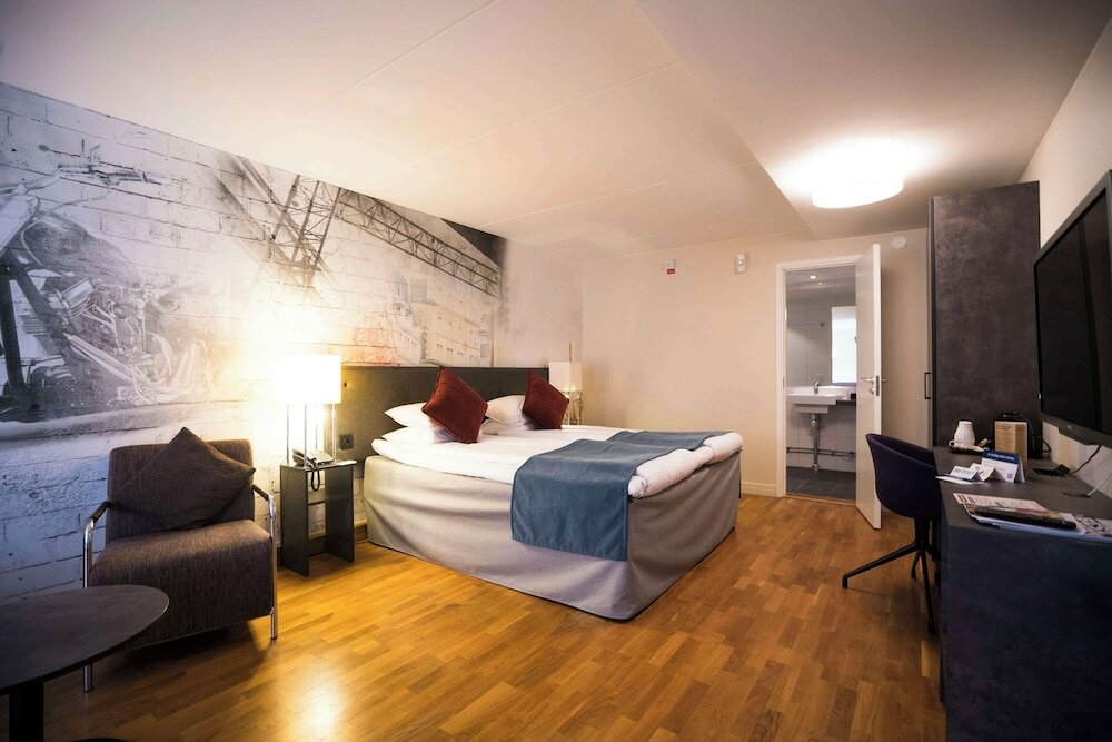 Фото отеля 2