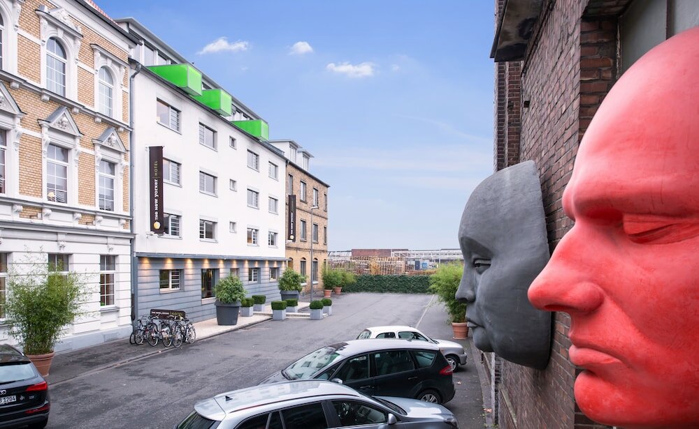 Фото отеля 3