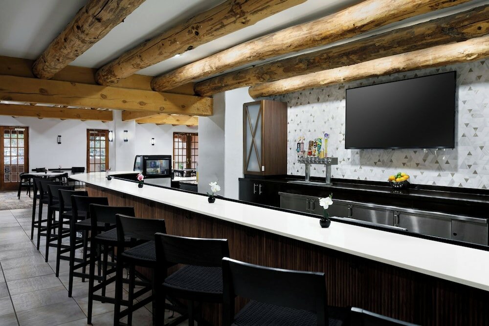 Фото Courtyard by Marriott Albuquerque