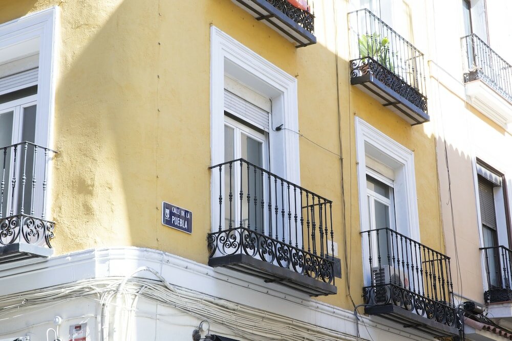 Фото Hostal Tokio