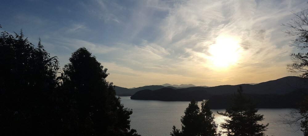 Фото Asia Lakeside Hotel