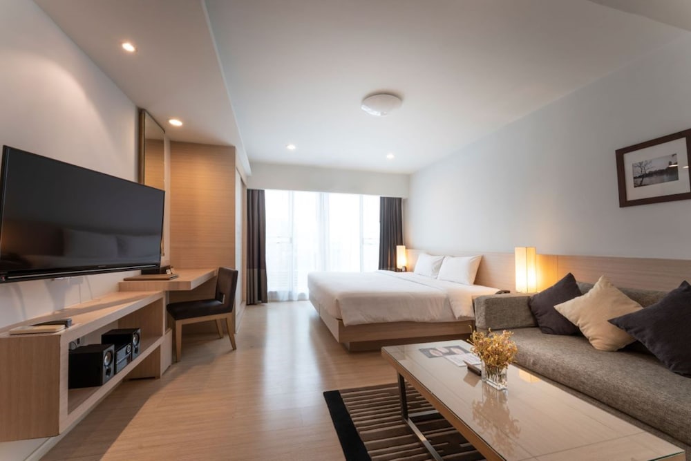 Фото Classic Kameo Hotel & Serviced Apartments, Ayutthaya