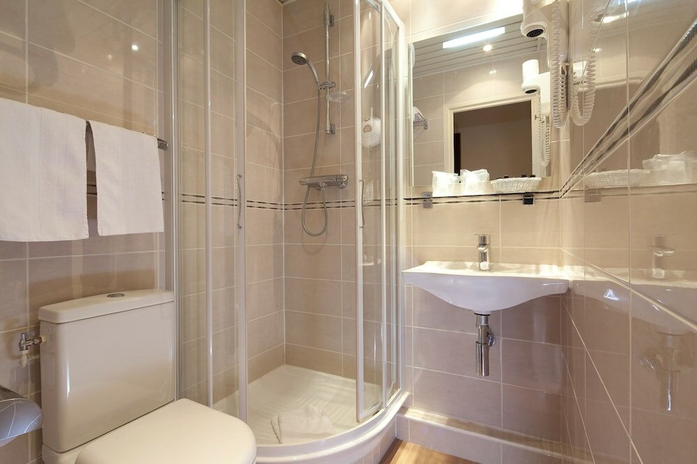 Фото Paix Republique Hotel