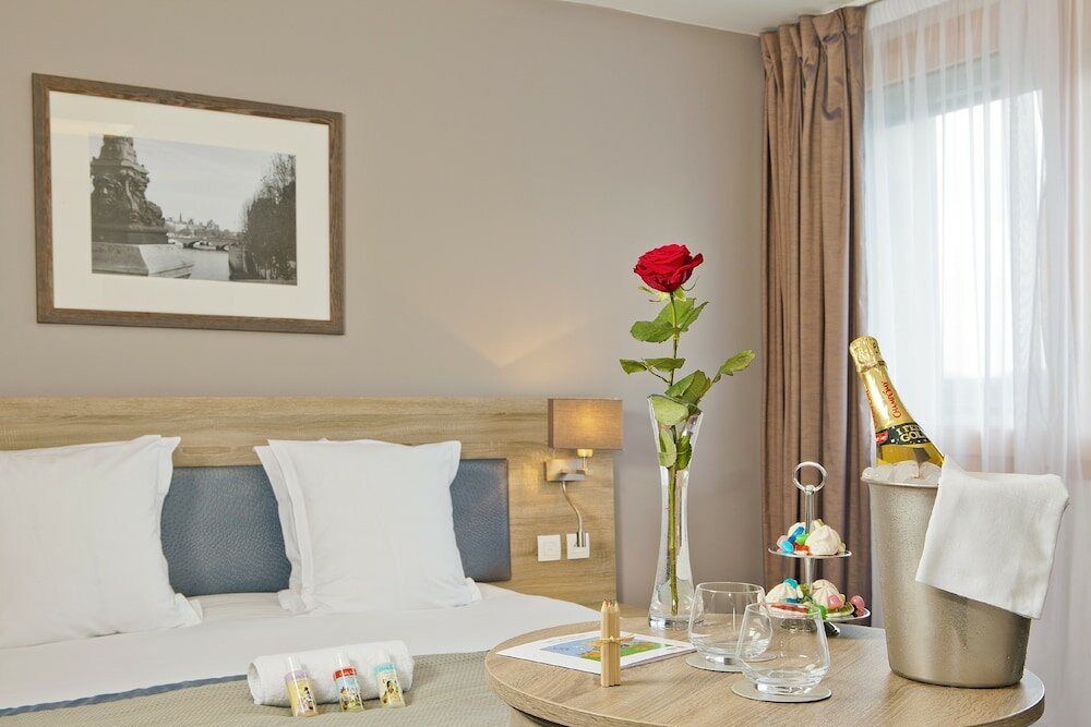 Фото Residhome Paris Issy Les Moulineaux