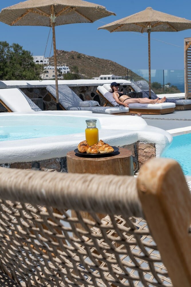 Фото Symmetry Suites