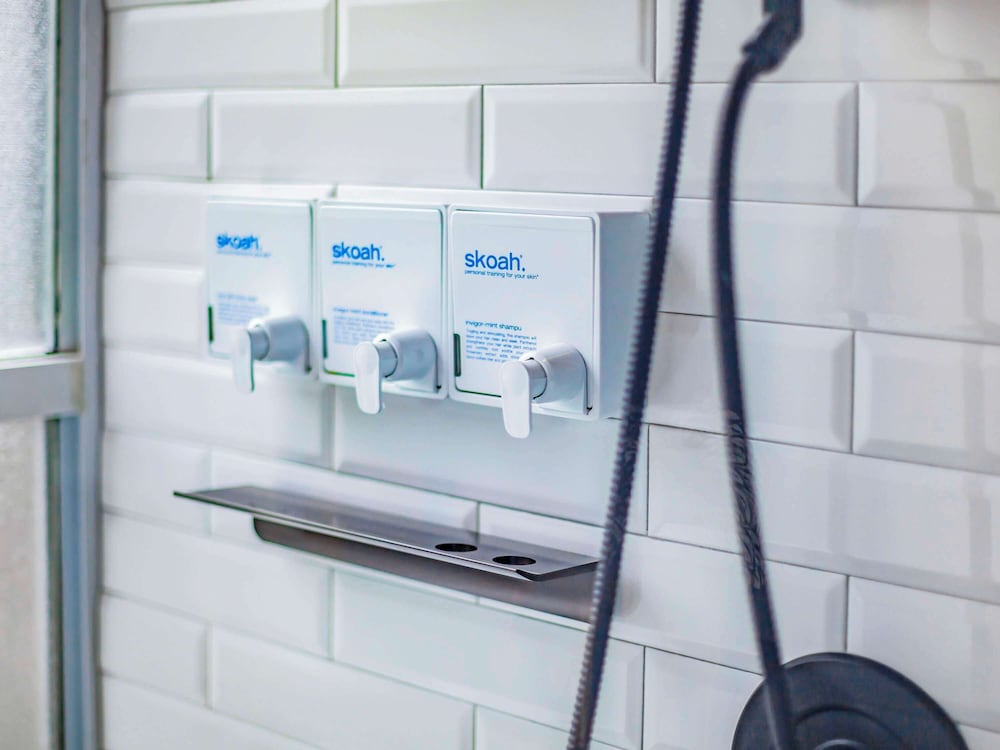 Фото Hotel Belmont Vancouver MGallery