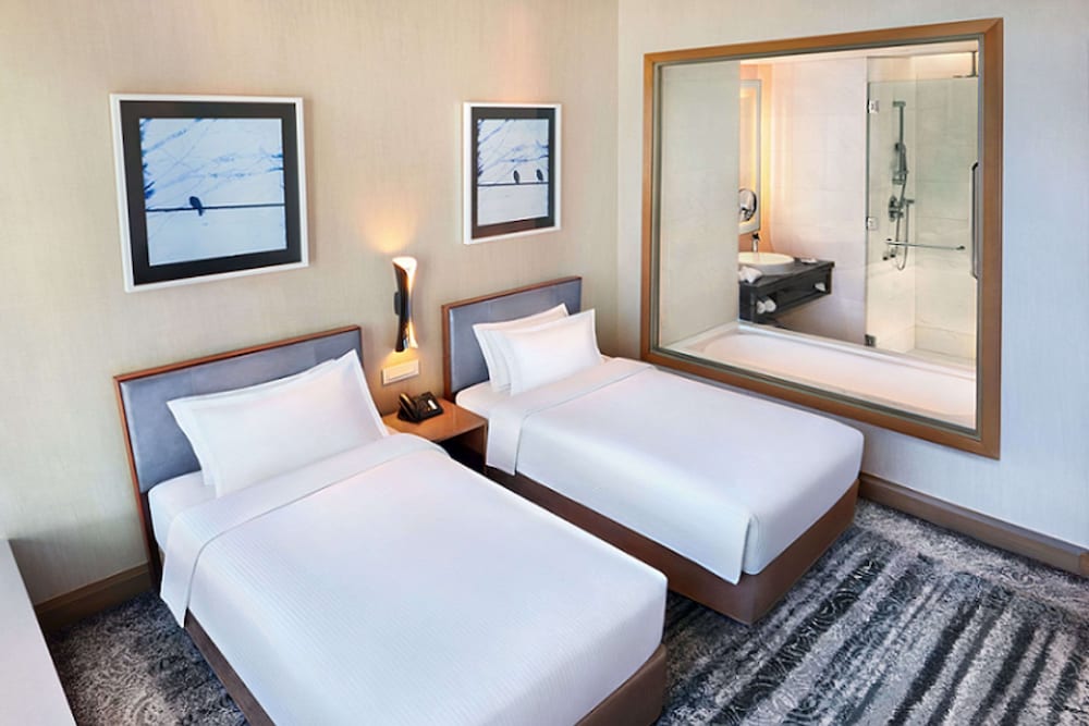 Фото Carlton City Hotel Singapore