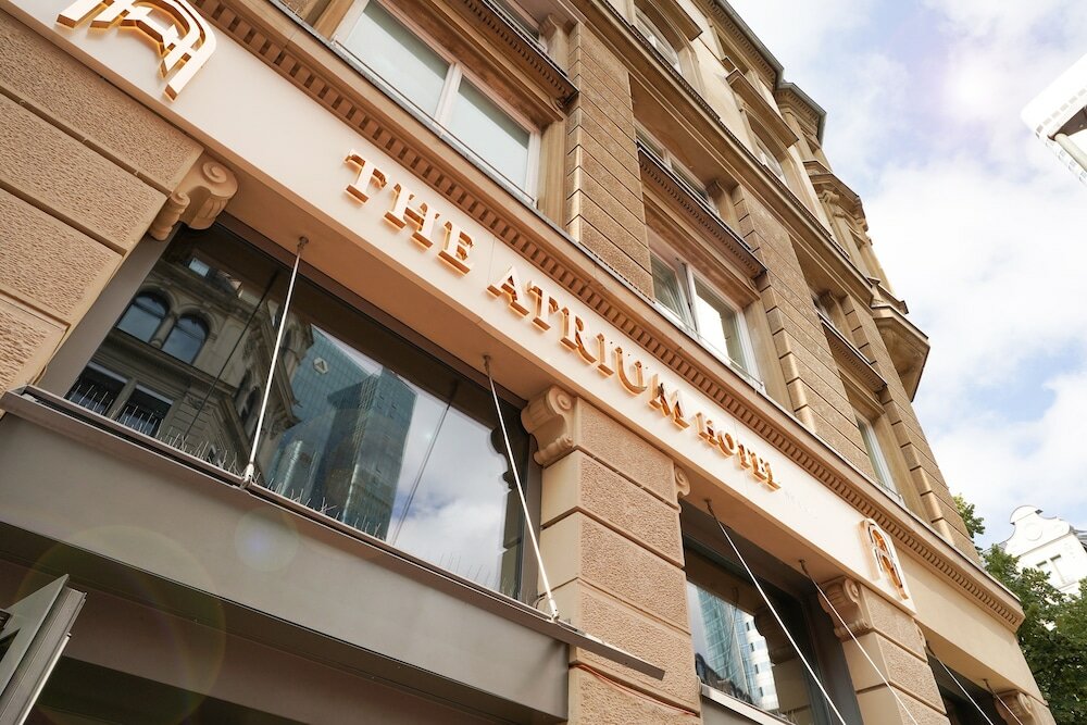 Фото The Atrium Hotel