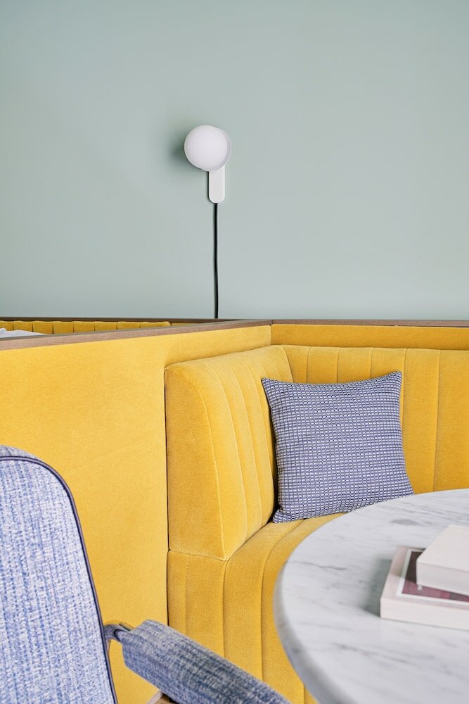 Фото Schwan Locke