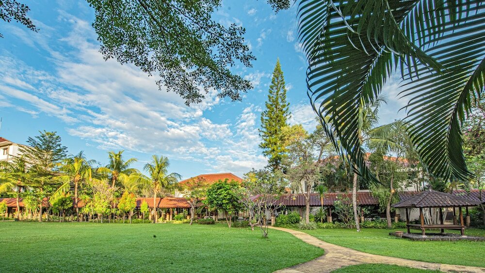 Фото Lombok Garden Hotel