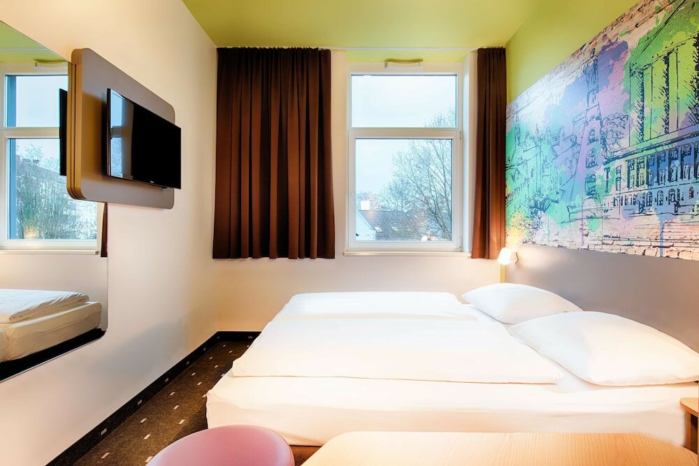 Фото B&b Hotel Kassel-City