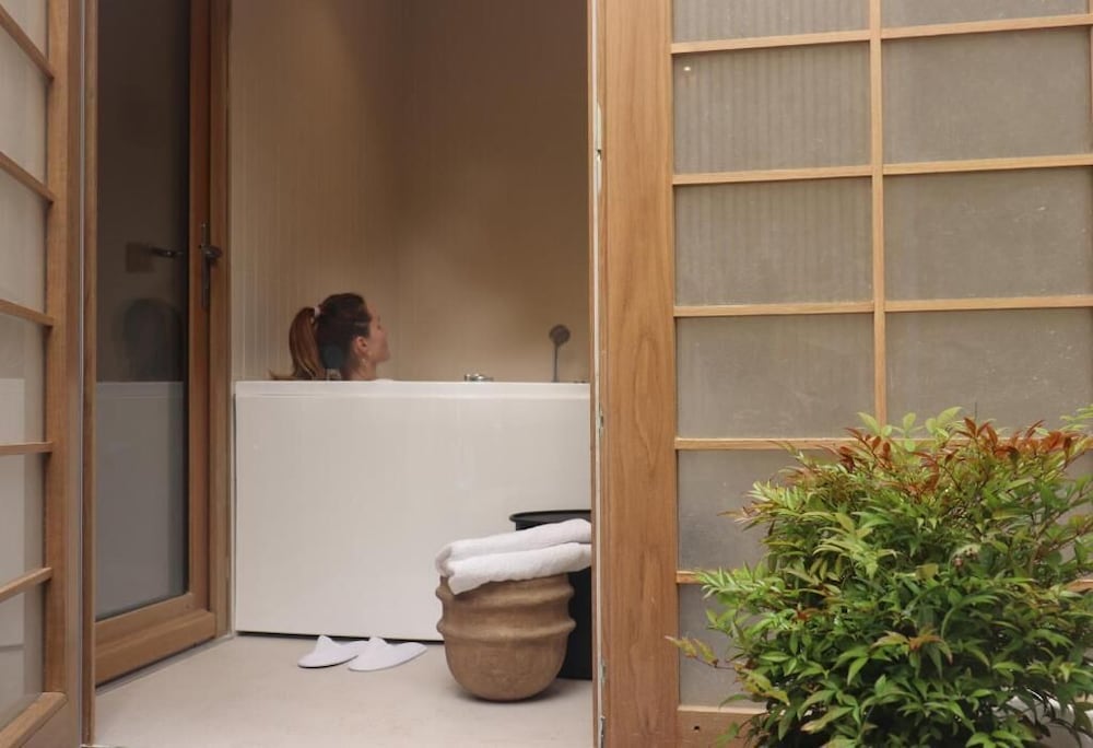 Фото Hôtel Littéraire Le Swann BW Premier Collection