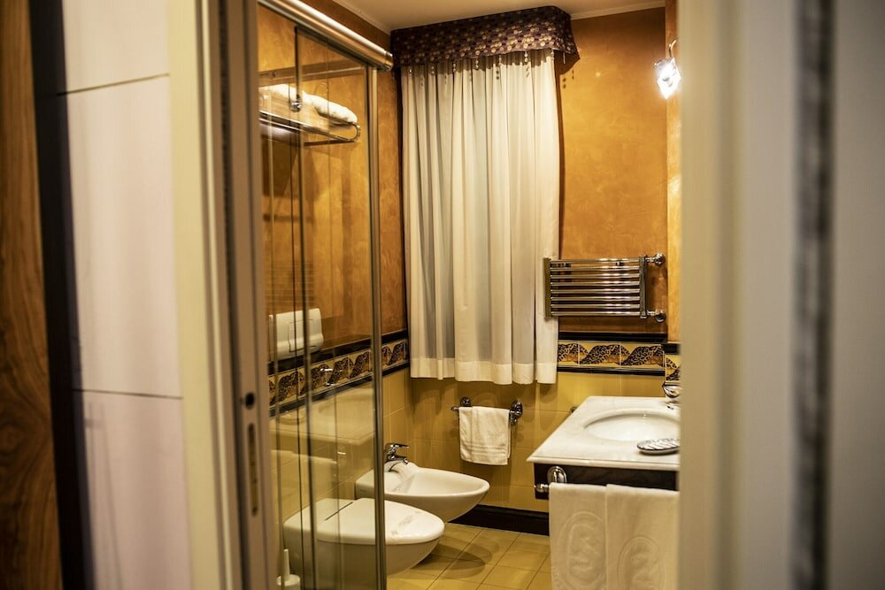 Фото Hotel Garibaldi