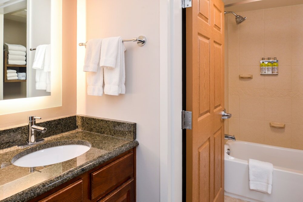 Фото Staybridge Suites Indianapolis Downtown - Convention Center, an Ihg Hotel