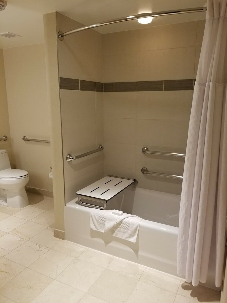 Фото Embassy Suites by Hilton Washington Dc Georgetown