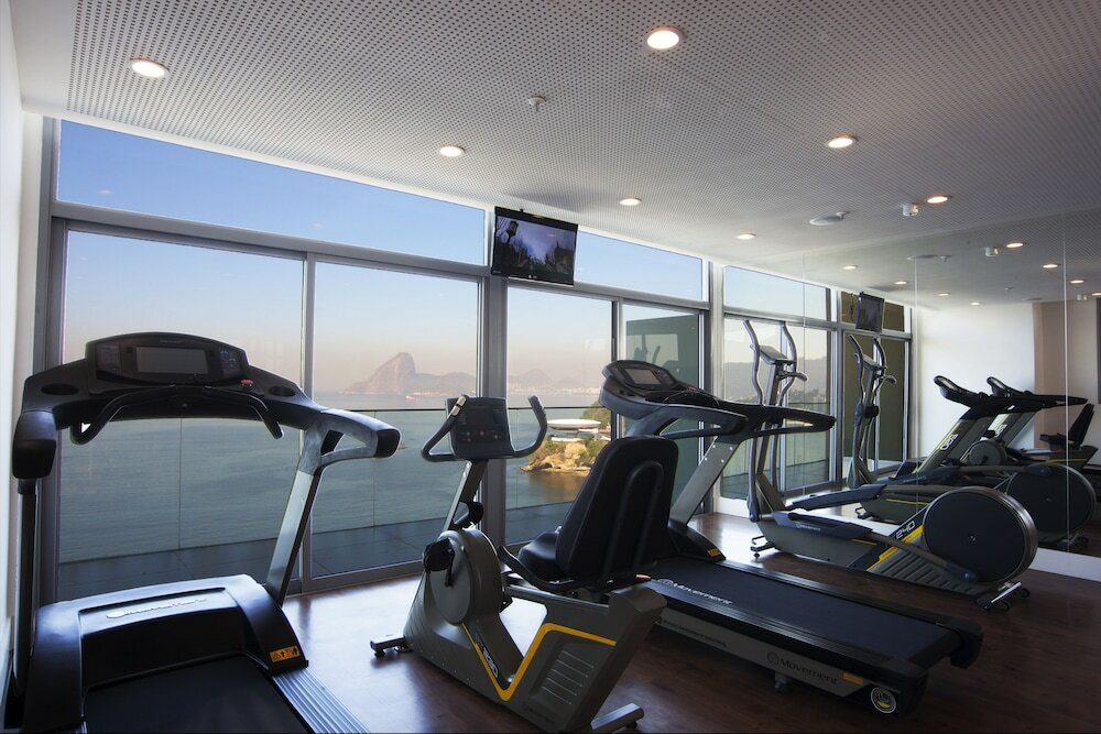 Фото H Niteroi Hotel