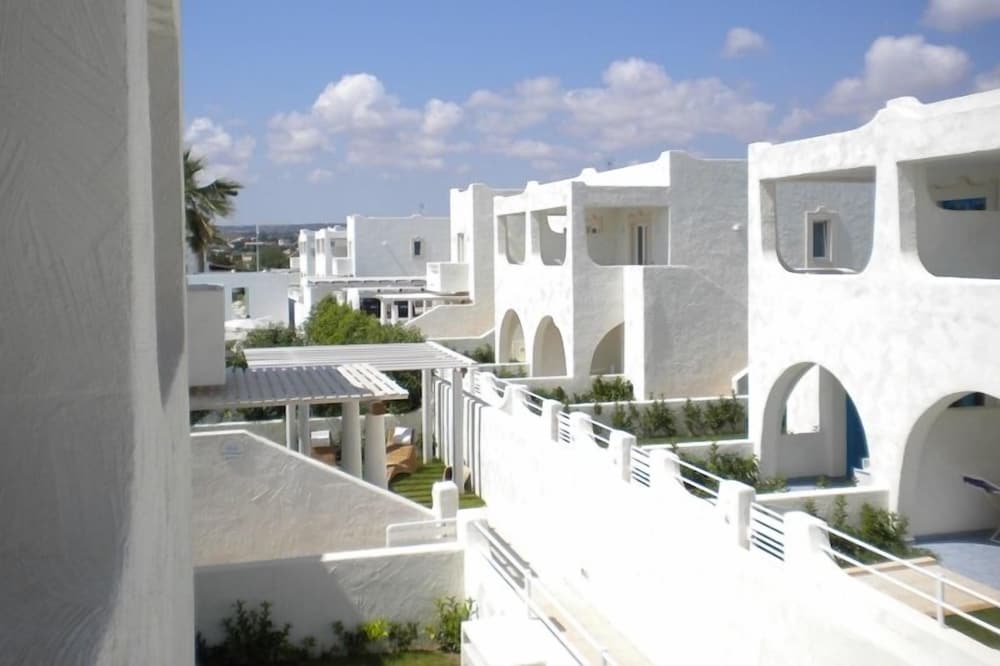 Фото Nicolaus Club Borgo Rio Favara Resort