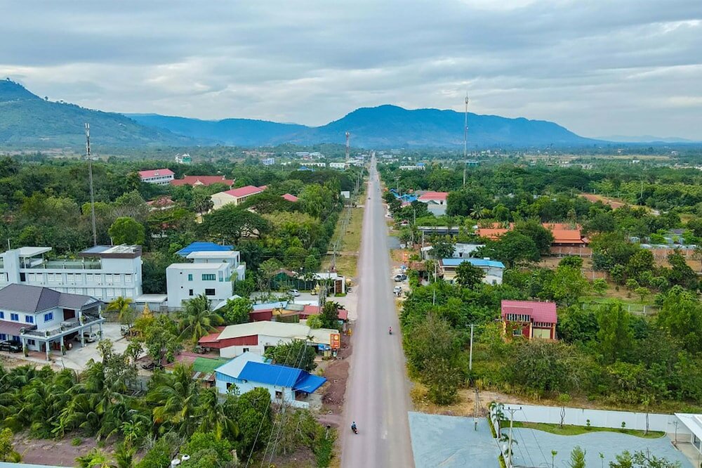 Фото Rainforest Hotel by Nsun