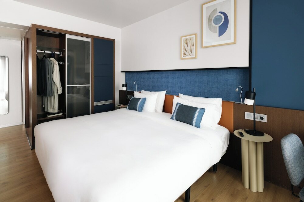 Фото Madrid Centre Retiro Gran hotel Colon an Ihg Hotel