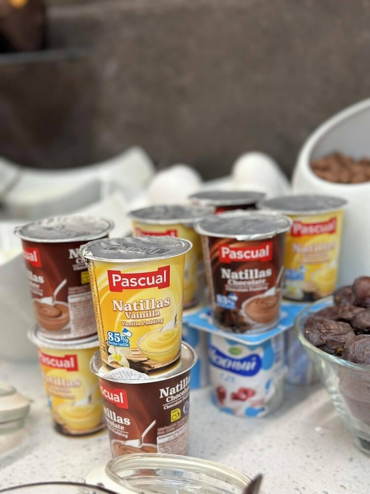 Фото Bridge Hotel