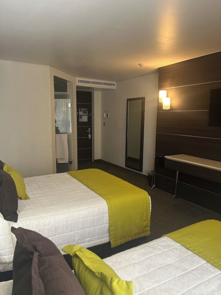 Фото Hotel Real Alameda