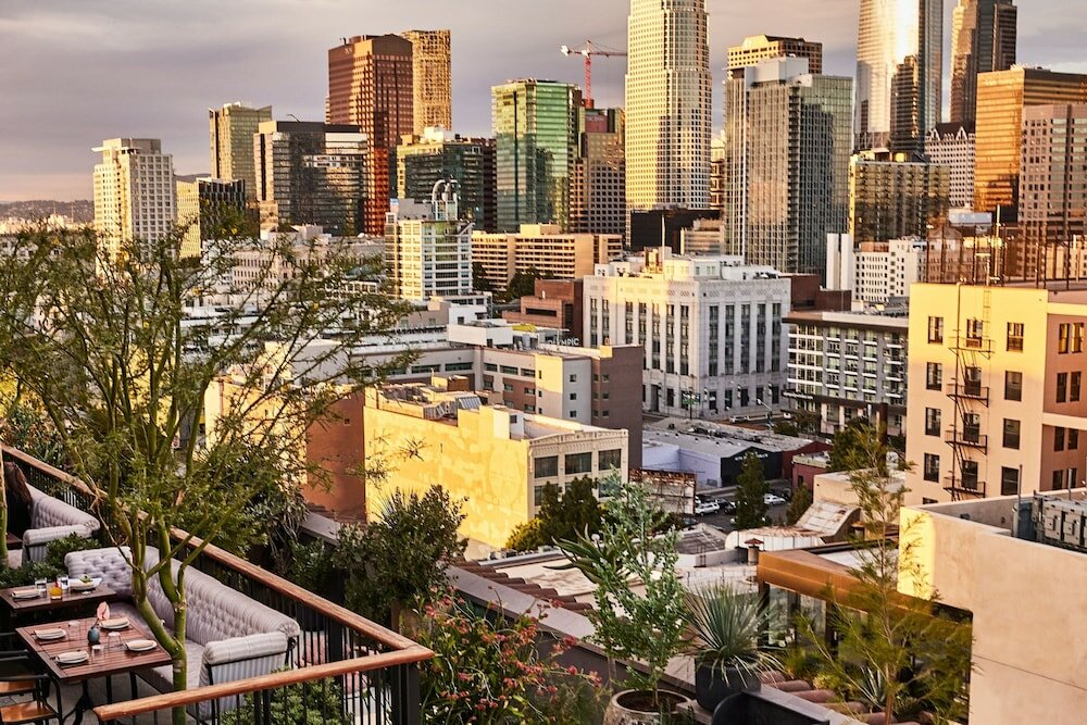 Фото Downtown Los Angeles Proper Hotel, a Member of Design Hotels