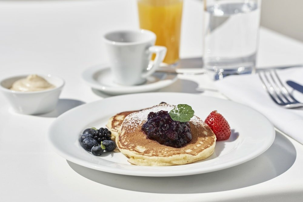 Фото Astra Suites