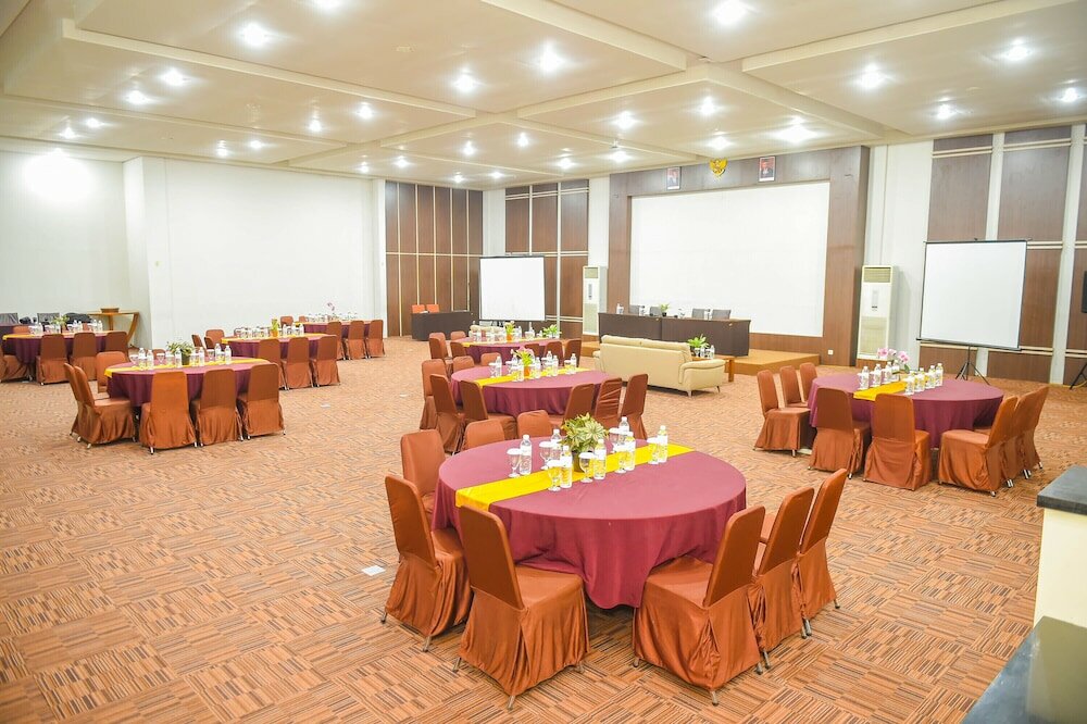 Фото Sahid T-More Kupang