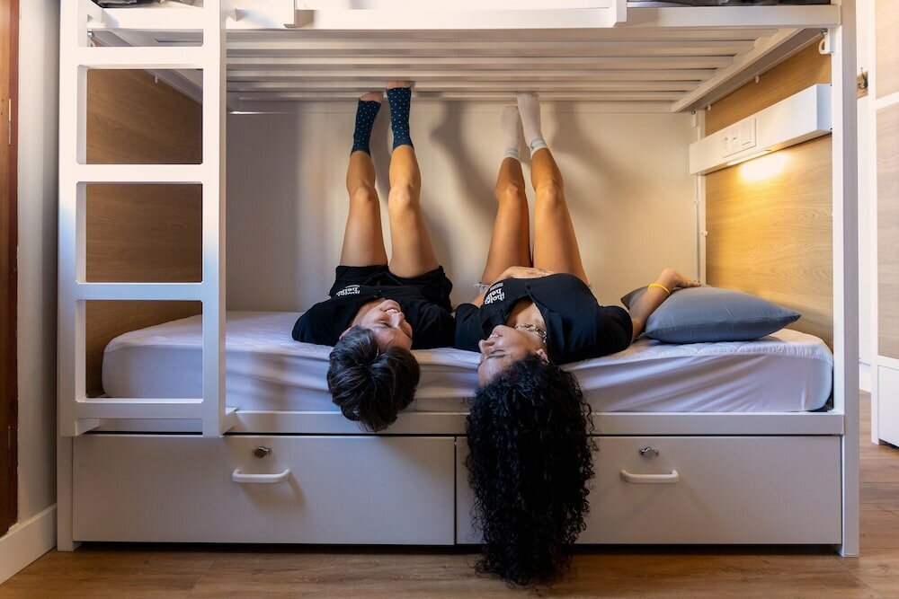 Фото Factory Hostels Barcelona