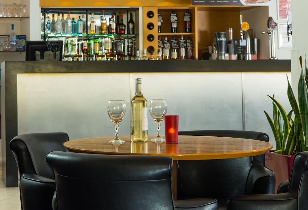 Фото Holiday Inn Express Hemel Hempstead, an Ihg Hotel