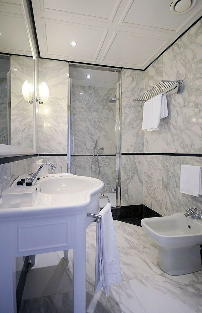 Фото Grand Hotel Santa Lucia