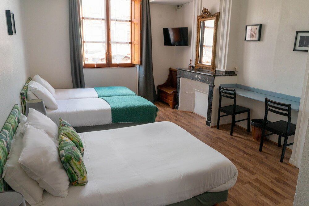 Фото Hôtel Croix Baragnon