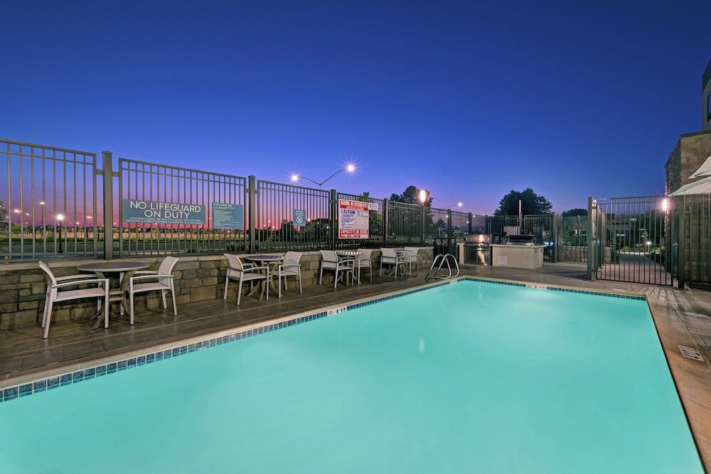 Фото TownePlace Suites by Marriott Sacramento Airport Natomas