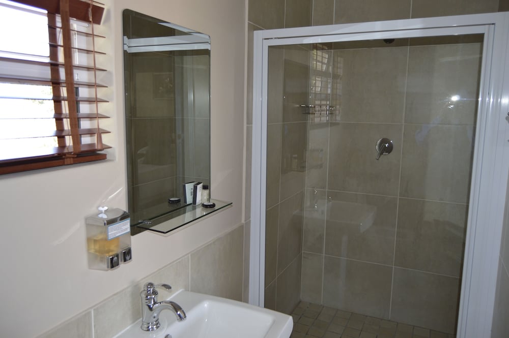 Фото Lakeview Boutique Hotel & Conference Center