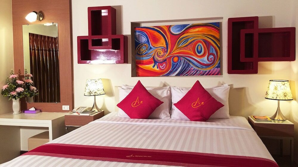 Фото Ayara Grand Palace Hotel