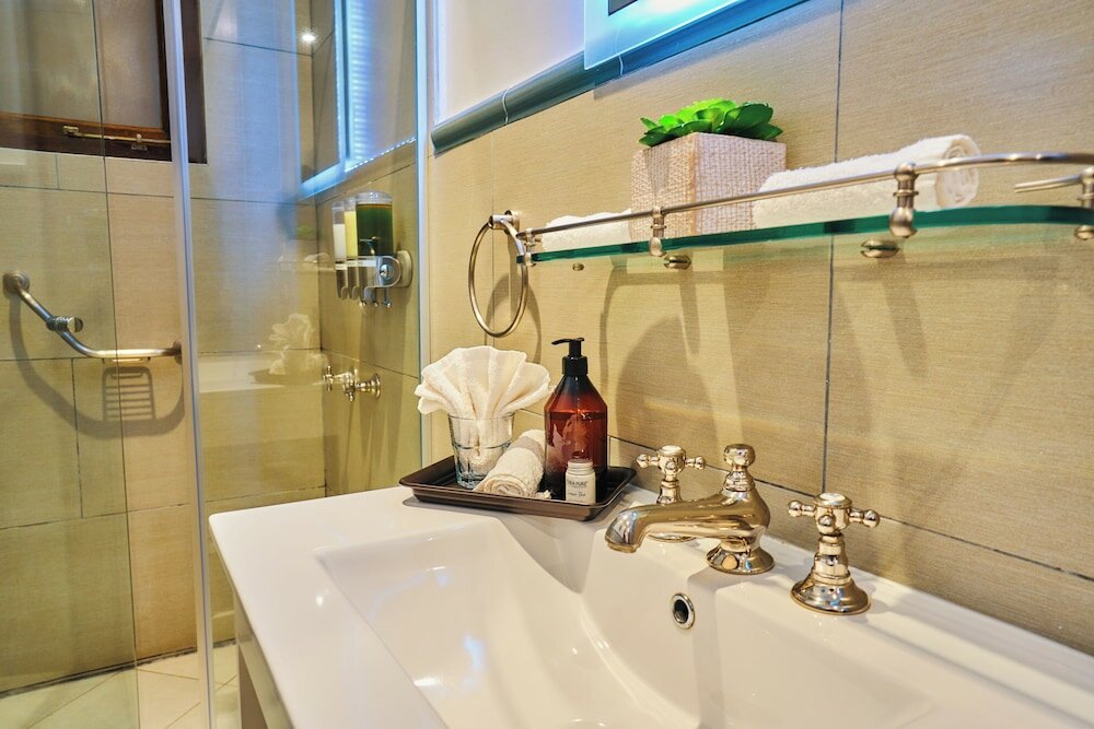 Фото Miravida Soho Hotel & Wine Bar