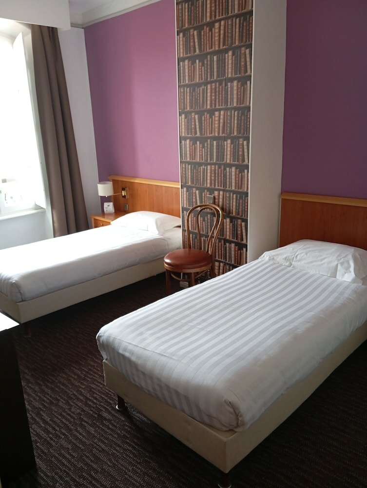 Фото The Originals Boutique, Grand Hôtel St Pierre