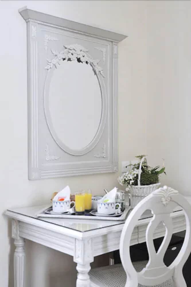 Фото Hotel Arcadie Montparnasse