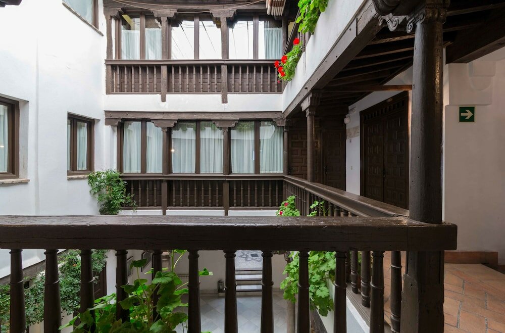 Фото Casa del Capitel Nazari Hotel