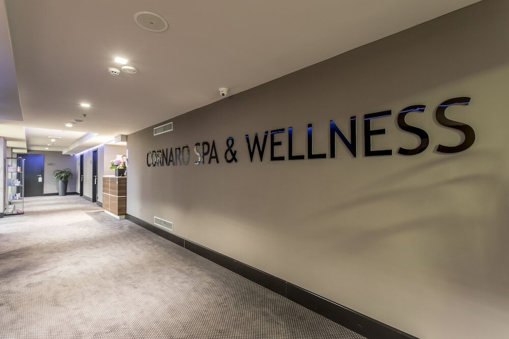 Фото Cornaro Hotel