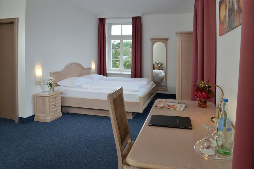 Фото Hotel Stadt Hameln