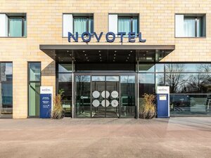 Гостиница Novotel Hamburg City Alster