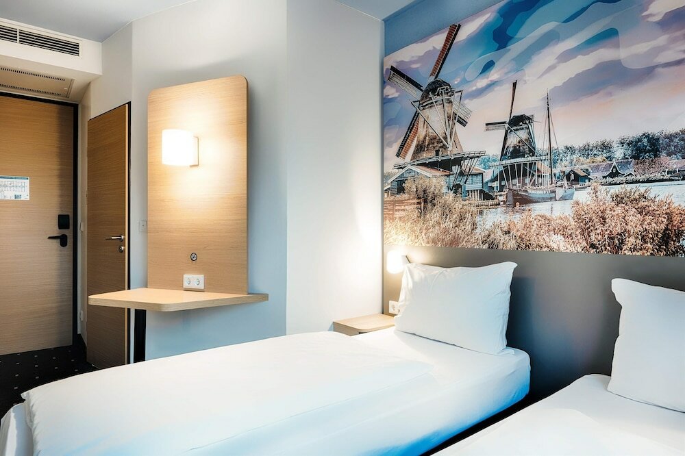 Фото B&b Hotel Amsterdam-Zaandam
