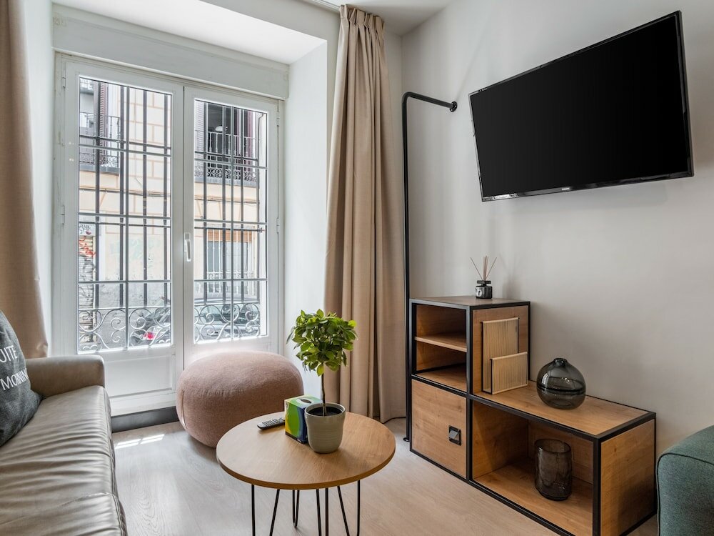 Фото Limehome Madrid Calle de la Madera