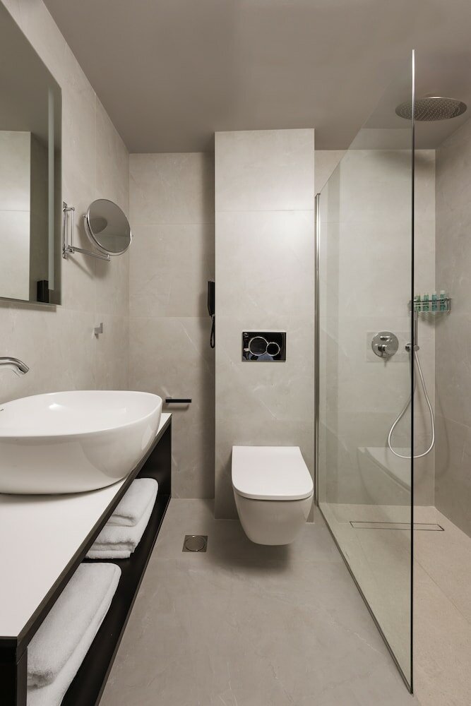 Фото The Alassia Hotel