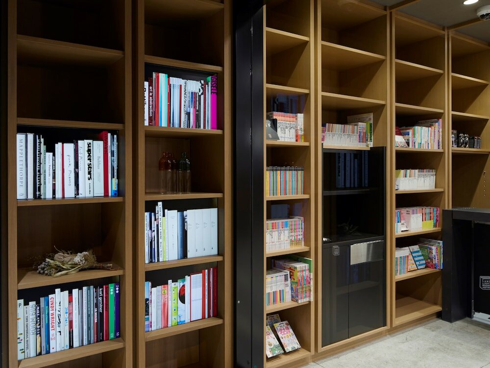 Фото Lamp Light Books Hotel Sapporo