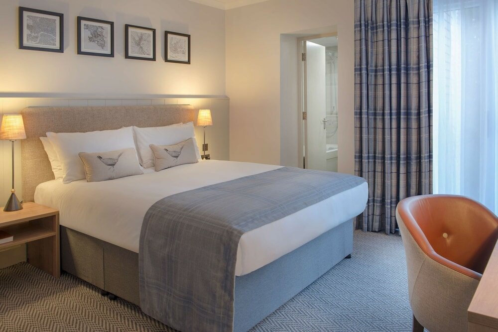 Фото De Vere Latimer Estate